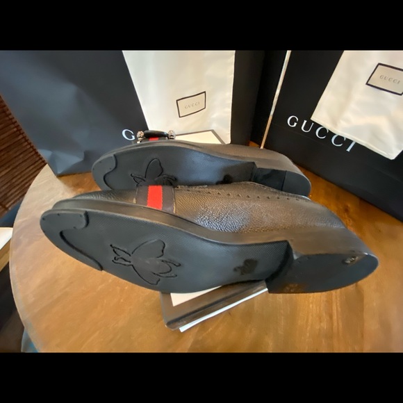 Gucci MEN'S MARTIN BROGUE LEATHER BUCKLED SHOES - Picture 11 of 13